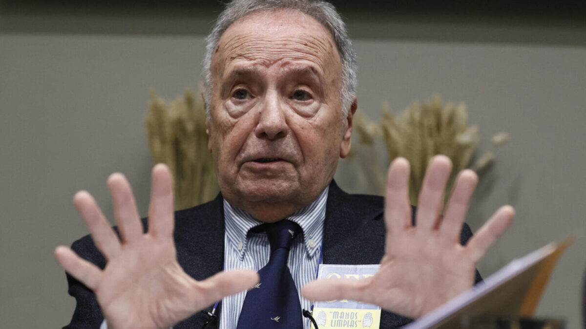 El líder de Manos Limpias, Miguel Bernad.