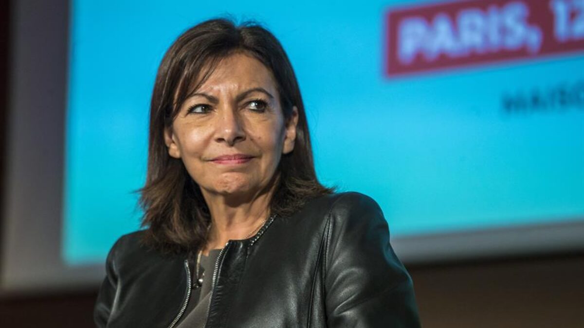 La alcaldesa de París, Anne Hidalgo