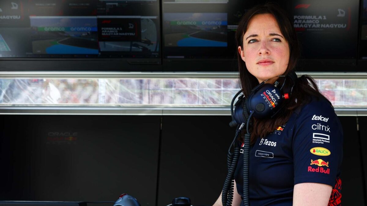 Hannah Schmitz en Red Bull - Deportes