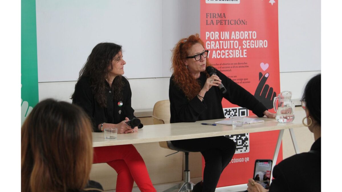 cristina fallaras y kika fumero presentan la campaña mi voz mi decisión sobre el derecho al aborto