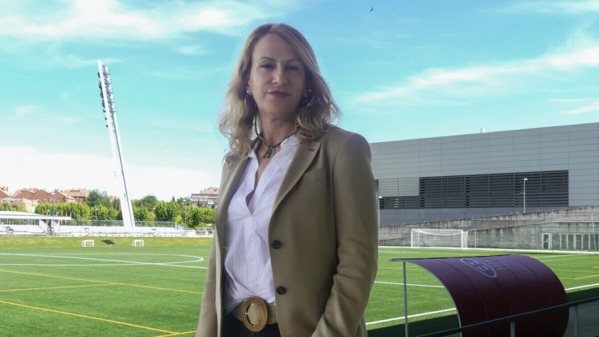Yolanda Parga durante la entrevista con Artículo14 en la Federación Española de Fútbol