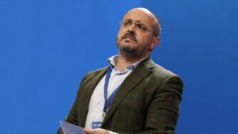 Alejandro Fernández - Política