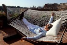La terraza de Jep Gambardella, protagonista de 'La Gran Belleza', con vistas al Coliseo romano