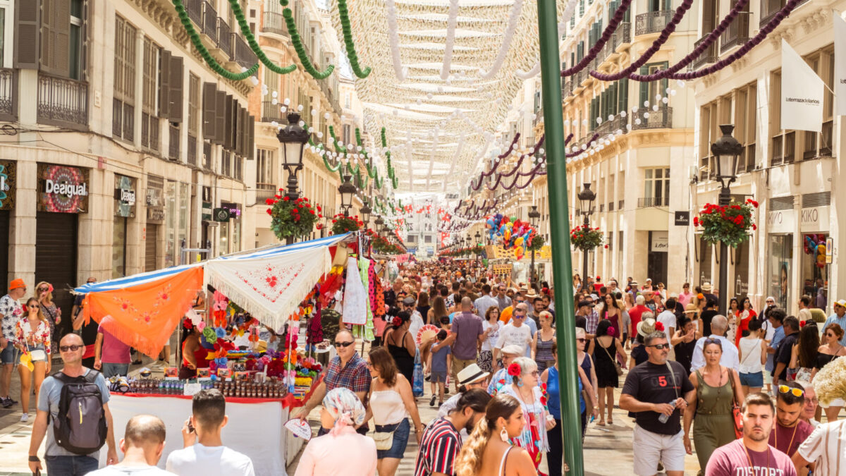 La calle Larios un día de feria en Málaga