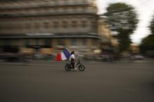 Reacción tras las elecciones en París, Francia