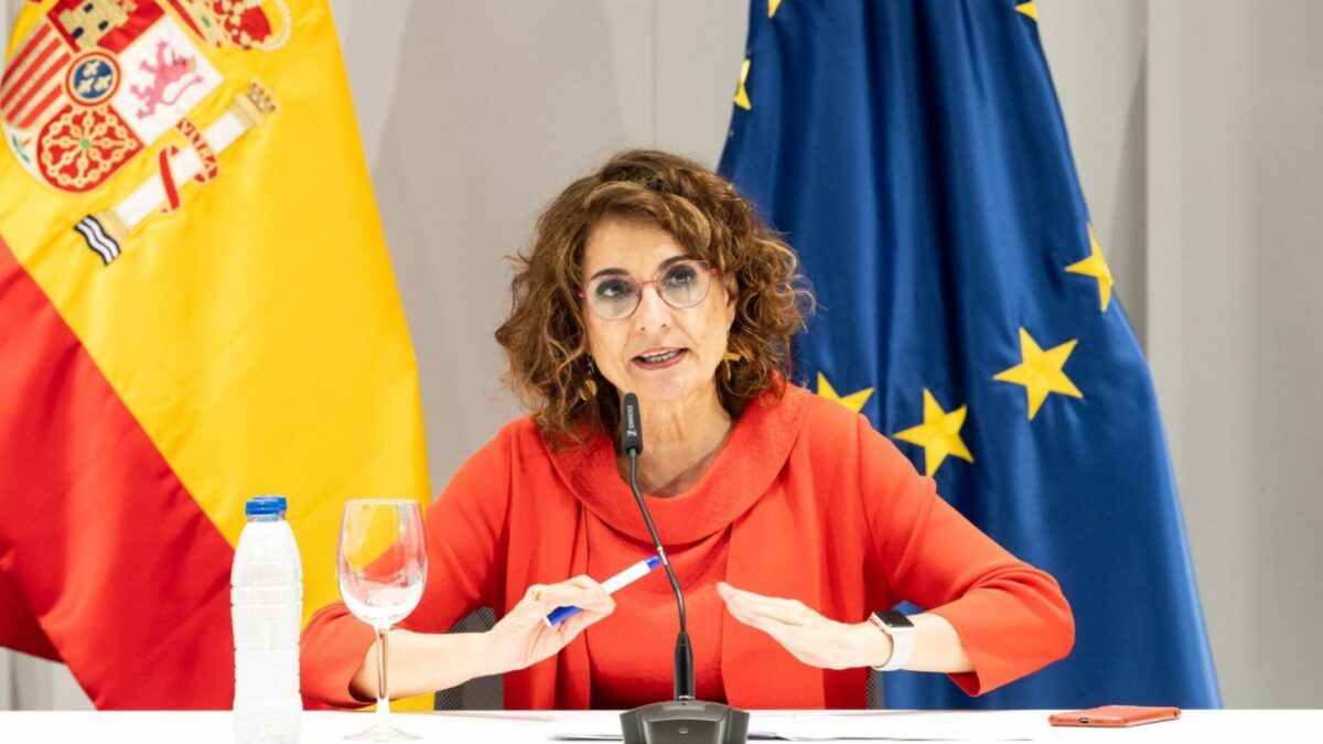 La ministra de Hacienda, María Jesús Montero, tras la reunión del Consejo de Política Fiscal y Financiera.