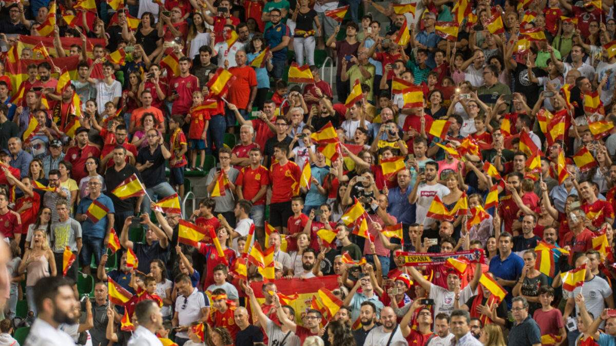 Aficionados de la selección española durante un partido