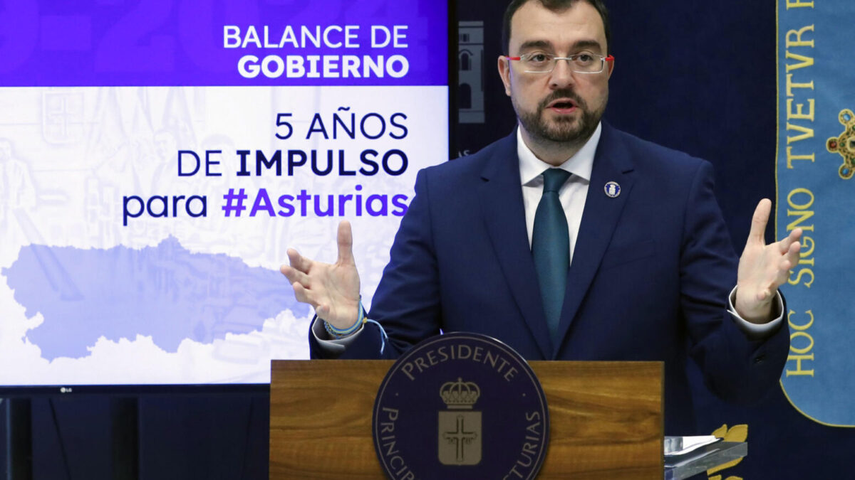 El presidente del Principado de Asturias, Adrián Barbón