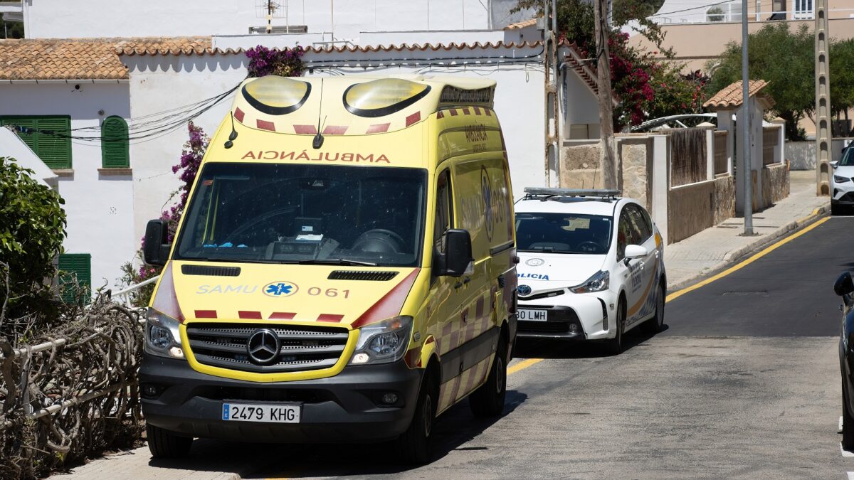 Ambulancia y policía - Sociedad