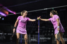 Ariana Sánchez y Paula Josemaría disputando un torneo de Premier Padel