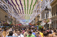 La calle Larios en la Feria de Málaga.