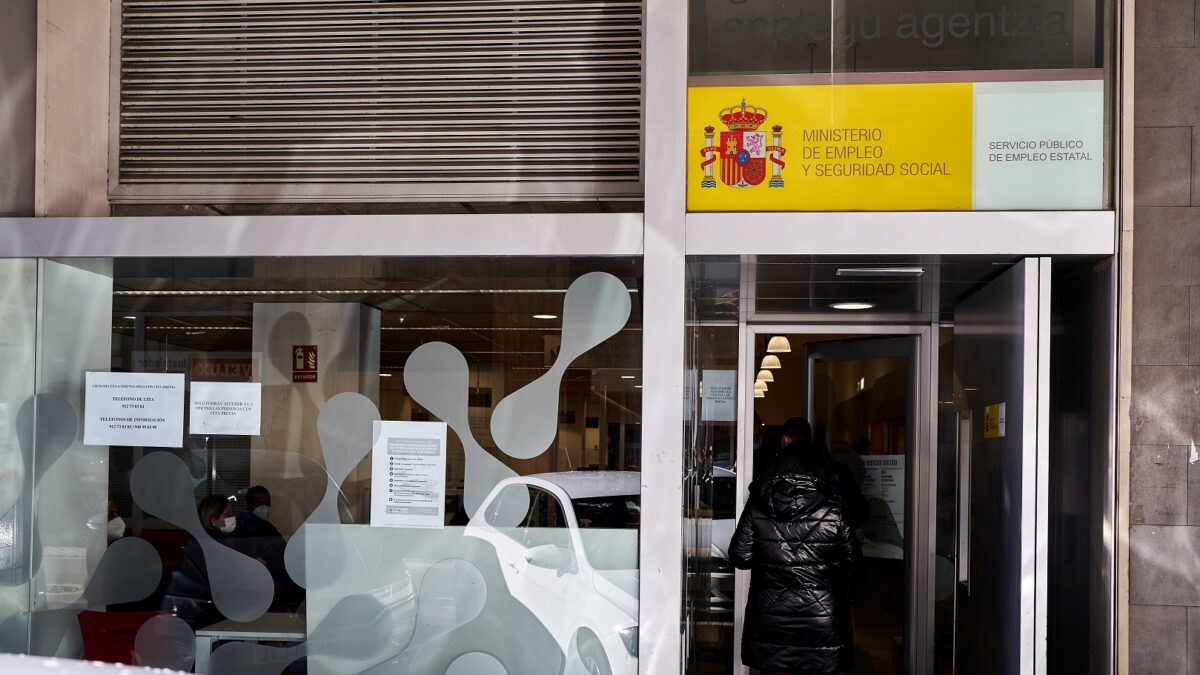 Paro juvenil - Economía