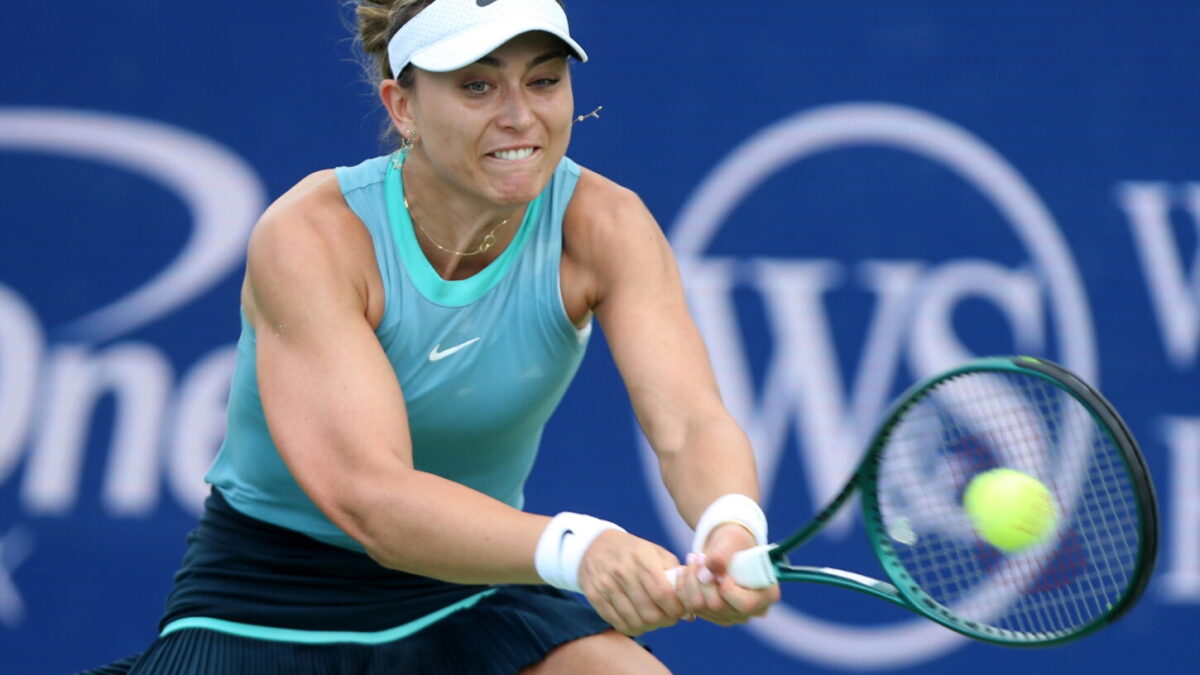 Paula Badosa disputando un torneo en 2024