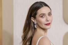 Elizabeth Olsen en la gala de los Globos de Oro.