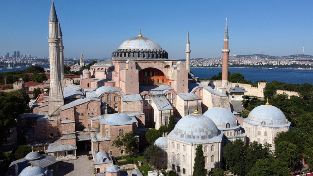 La mezquita de Hagia Sophia (Santa Sofía) en Estambul