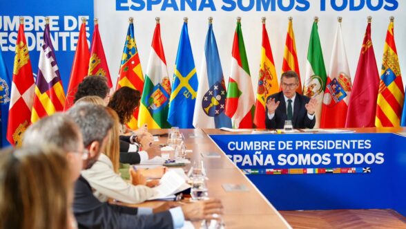 El presidente del PP, Alberto Núñez Feijóo, en un momento de la reunión de presidentes autonómicos del PP.