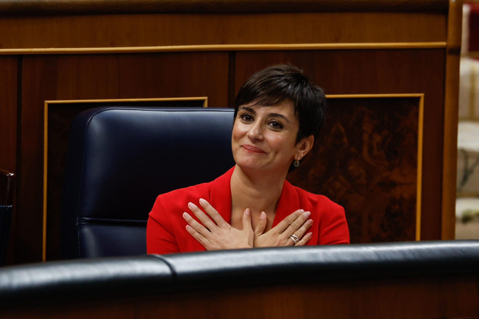 La ministra de Vivienda, Isabel Rodríguez, durante el Pleno del Congreso donde este miércoles ha comparecido para dar explicaciones sobre las iniciativas del Gobierno para facilitar el acceso a la vivienda