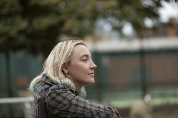 La actriz Saoirse Ronan protagoniza 'Outrun', la nueva película de la directora Nora Fingscheidt