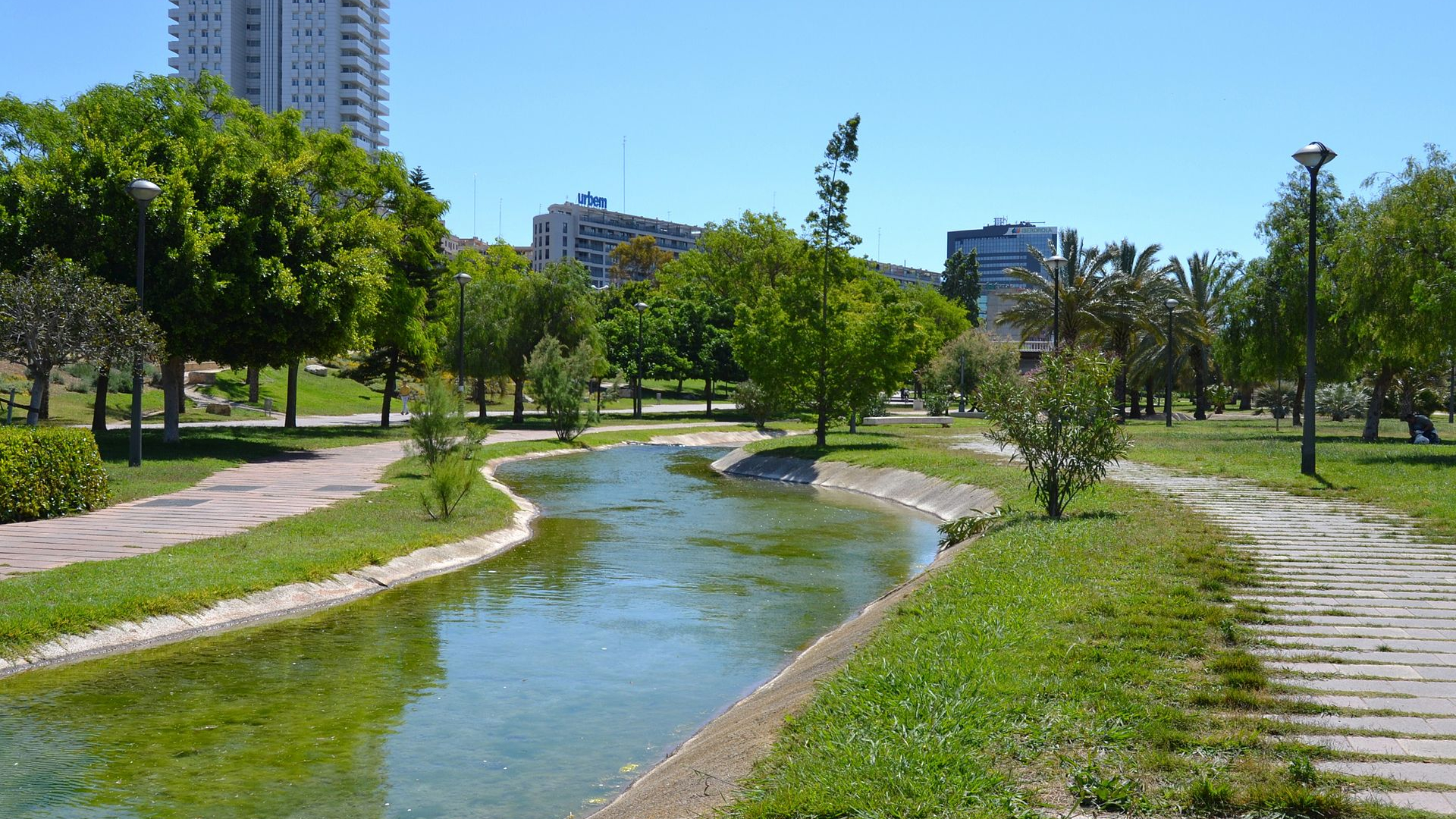 Jardín del Turia - Sociedad