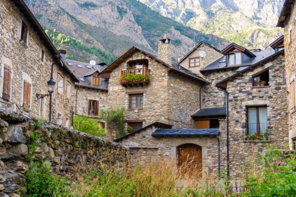 Benasque - Sociedad