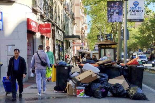 Huelga de basuras en Madrid - Sociedad