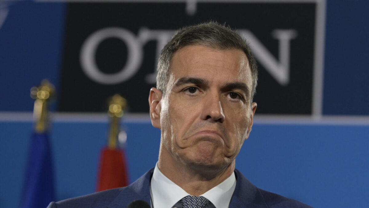 Rueda de prensa de Pedro Sánchez tras reuniones del Tratado Atlántico Norte - Política