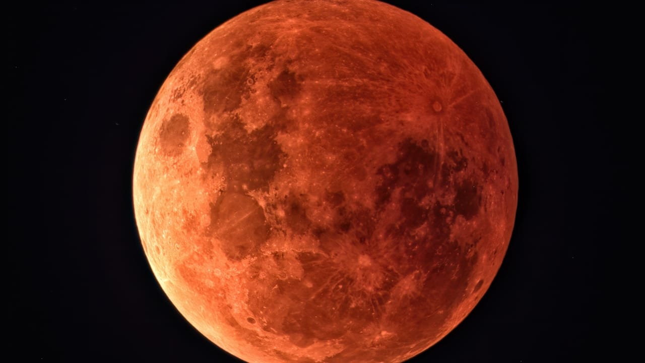 Eclipse total de Luna: qué día es, cuándo empieza y dónde verlo