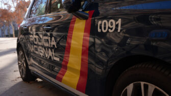 Imagen de un coche patrulla de la Policía Nacional.