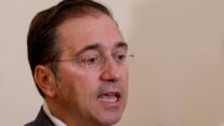 “Funcionarios en los consulados tienen que firmar los expedientes y temen represalias”