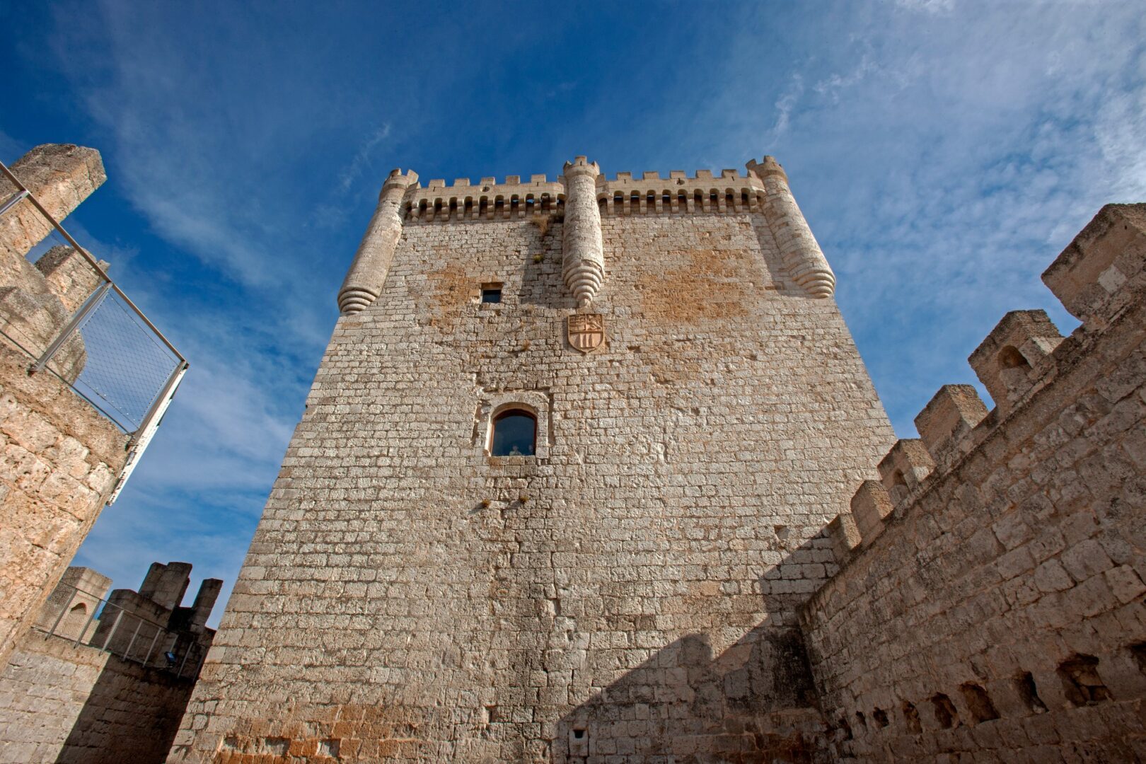 Castillo de Peñafiel - Sociedad
