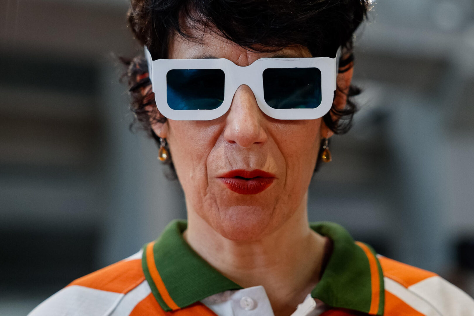 La ministra de Inclusión, Seguridad Social y Migraciones, Elma Saiz, durante su visita al World Football Summit, este jueves en Madrid.