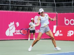 Kaitlin Quevedo en acción en Caldas da Rainha Ladies Open