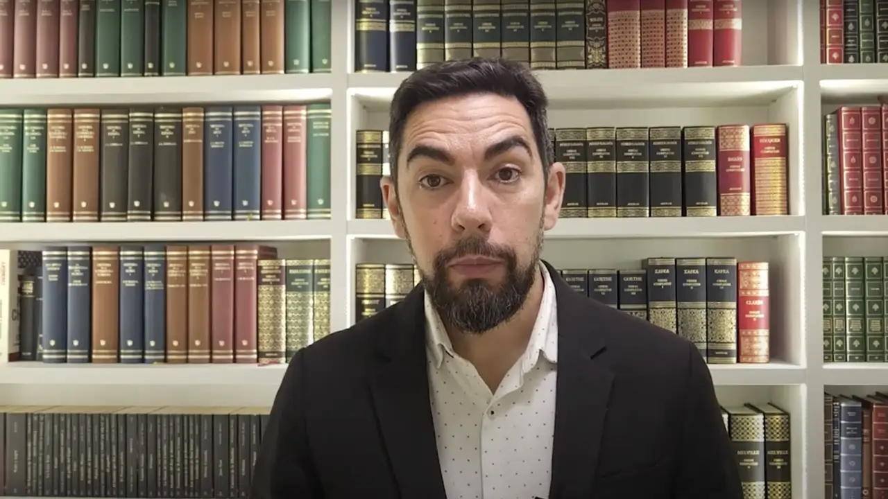 David Jiménez, abogado: "Ahora te pueden multar si sacas dinero del cajero"