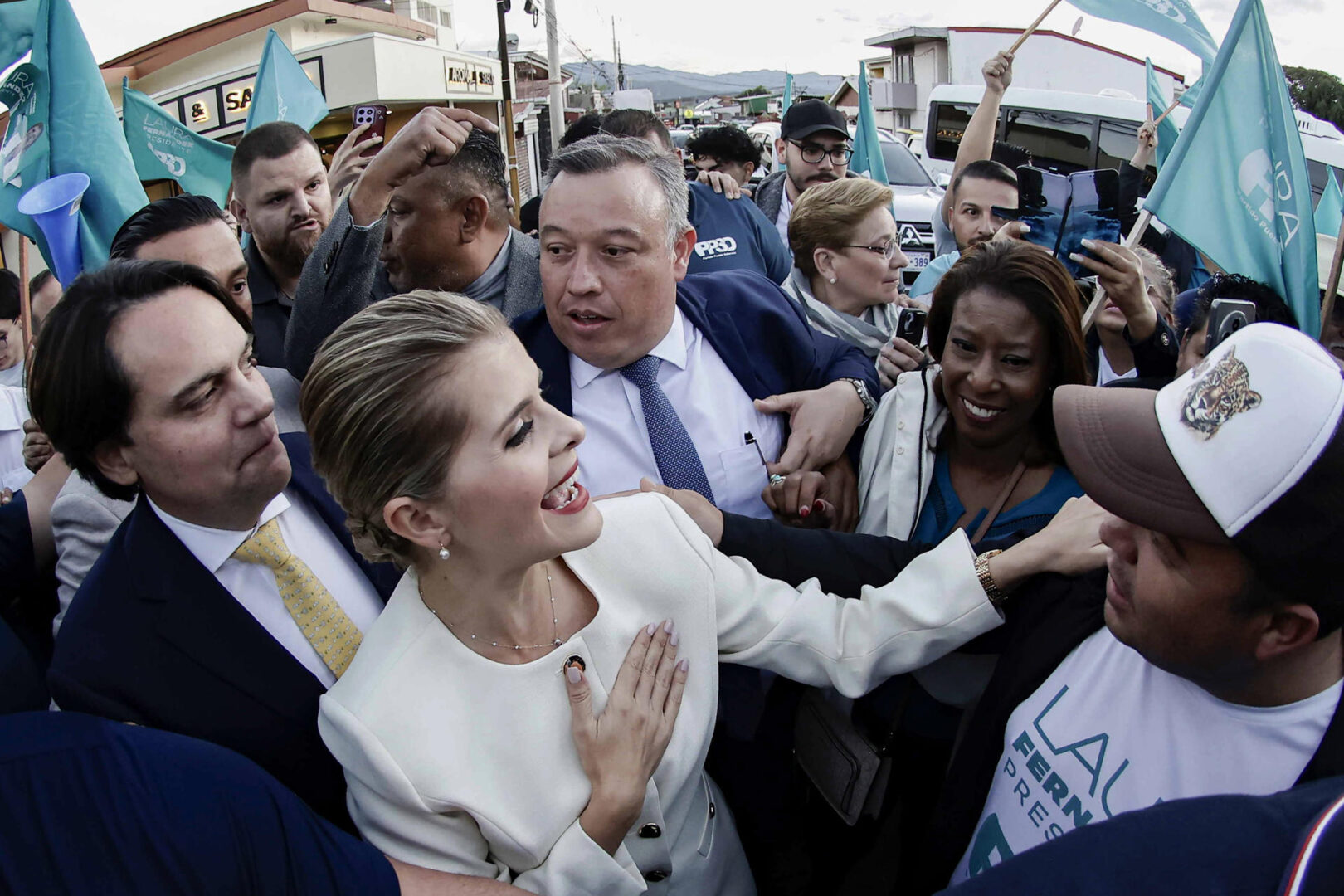 Quién es Laura Fernández, la nueva presidenta de Costa Rica
