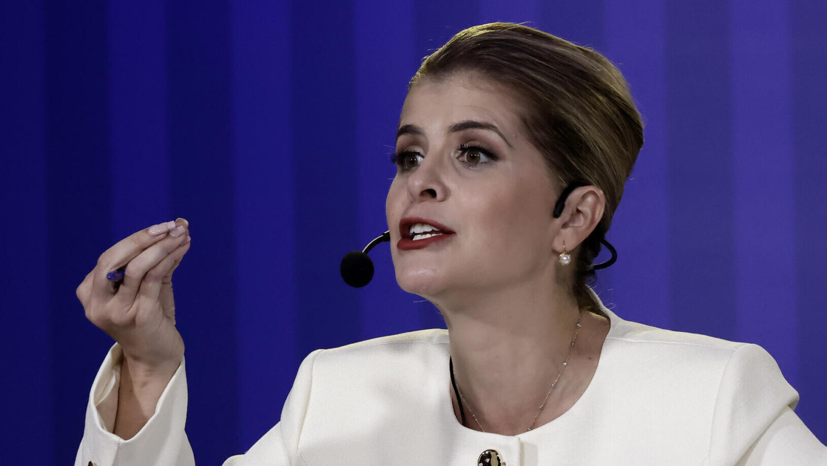 Quién es Laura Fernández, la nueva presidenta de Costa Rica