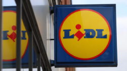 Lidl - Sociedad