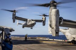 USS Iwo Jima - Internacional