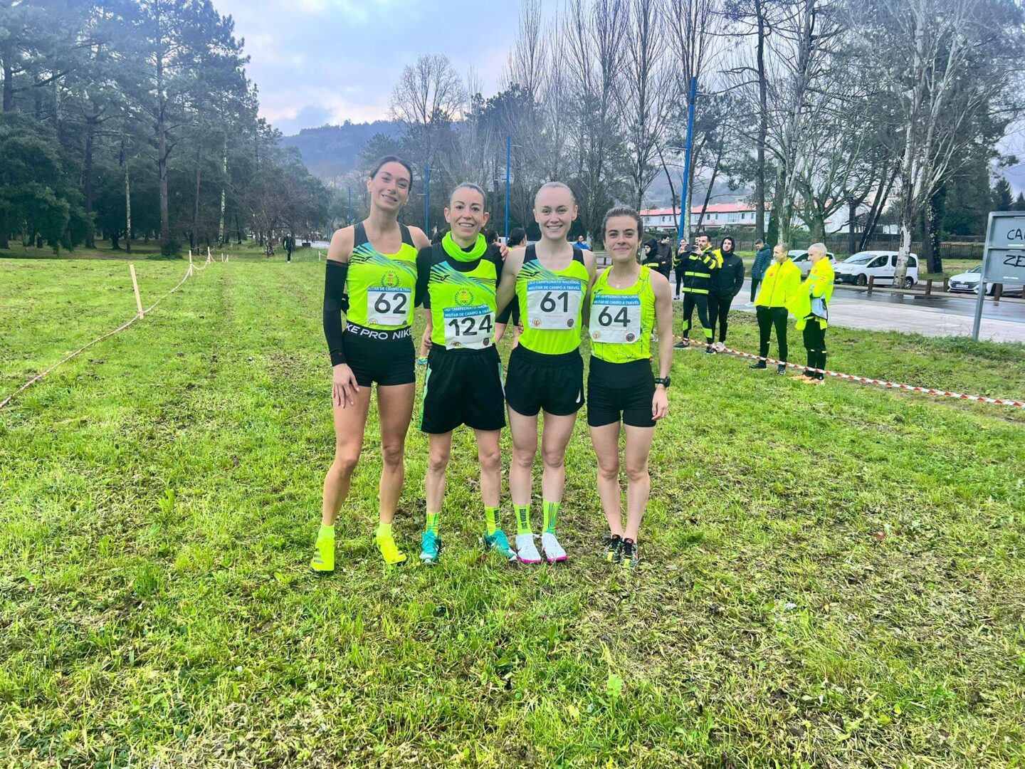 Atletas en el Campeonato Militar de España de Campo a Través - Defensa