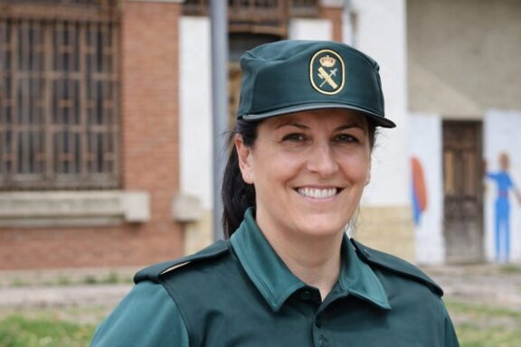 Candelas Martín - Defensa