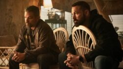Fotograma de 'The Rip', con Matt Damon y Ben Affleck