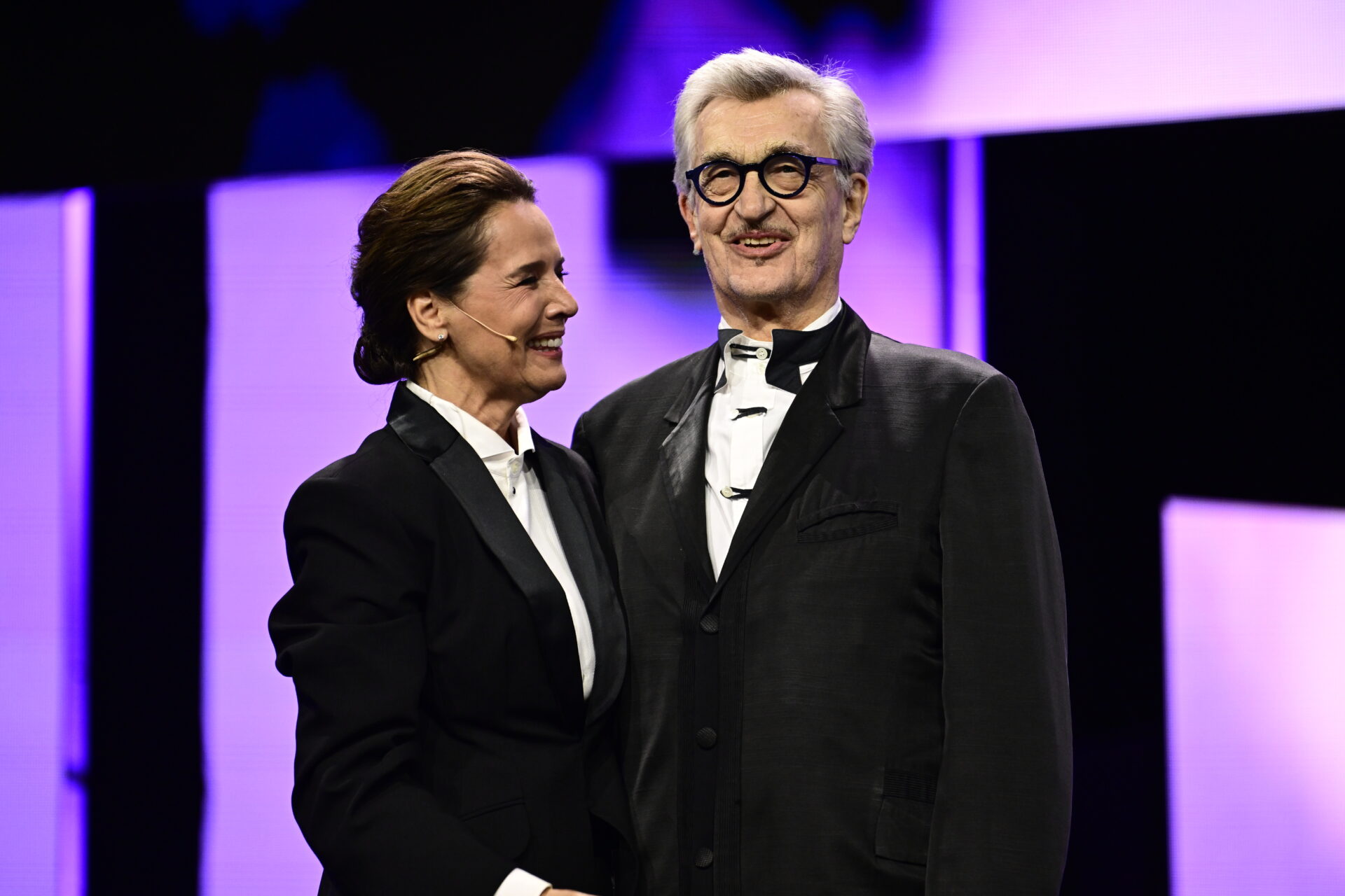Desiree Nosbusch y Wim Wenders durante la inauguración de la Berlinale, el 12 de febrero de 2026. EFE/EPA/FABIAN SOMMER