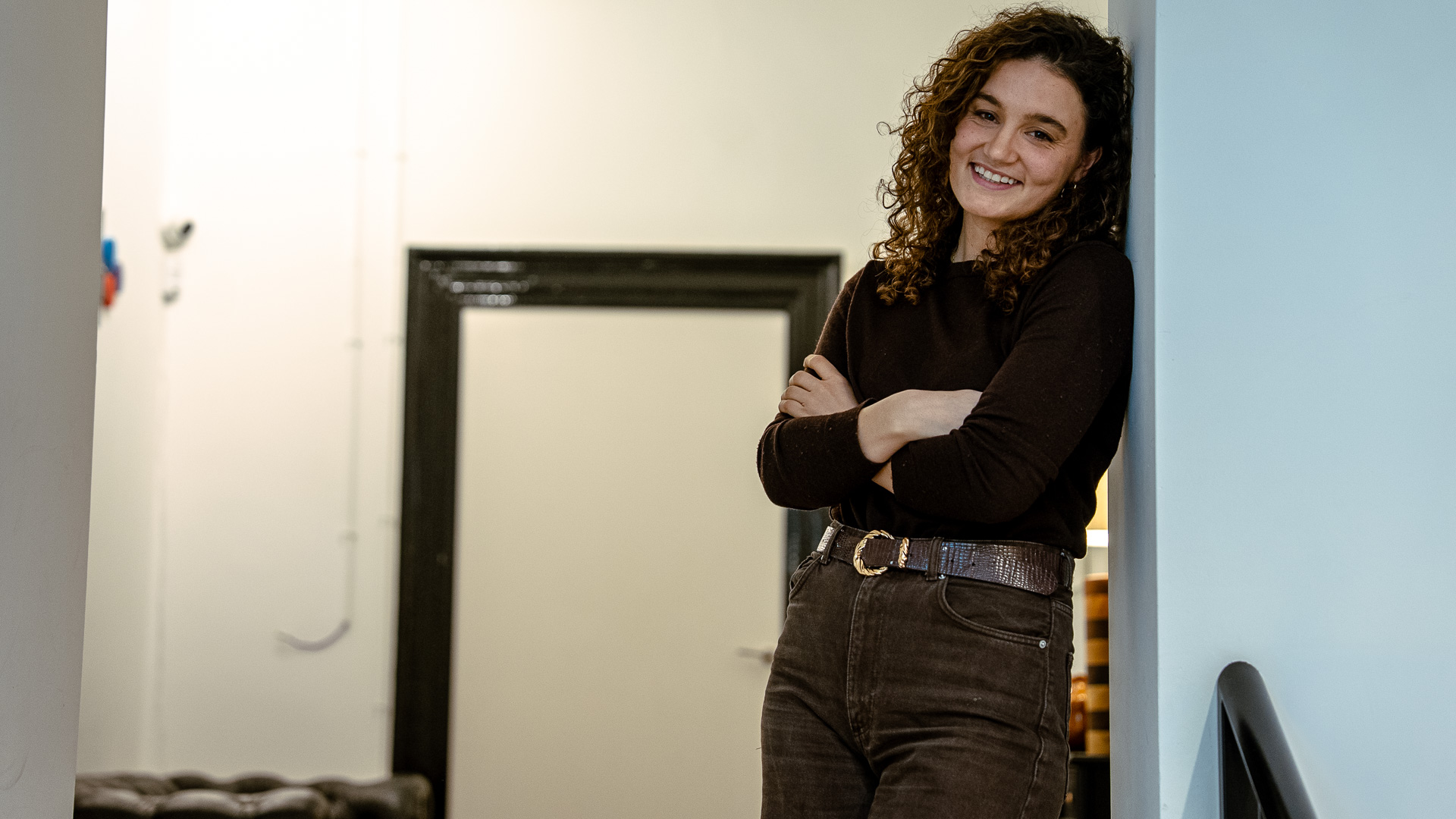 La cantante y compositora Bea Ares, que acaba de lanzar nuevo single, 'Heart's Law'