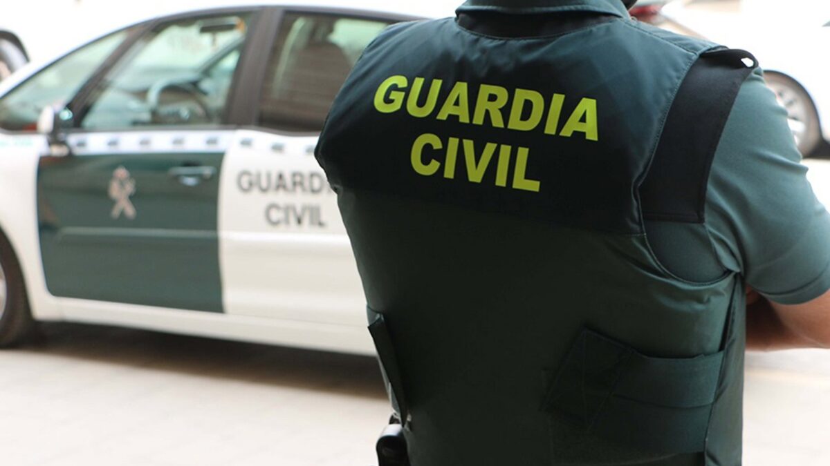 Agente de la Guardia Civil - Defensa