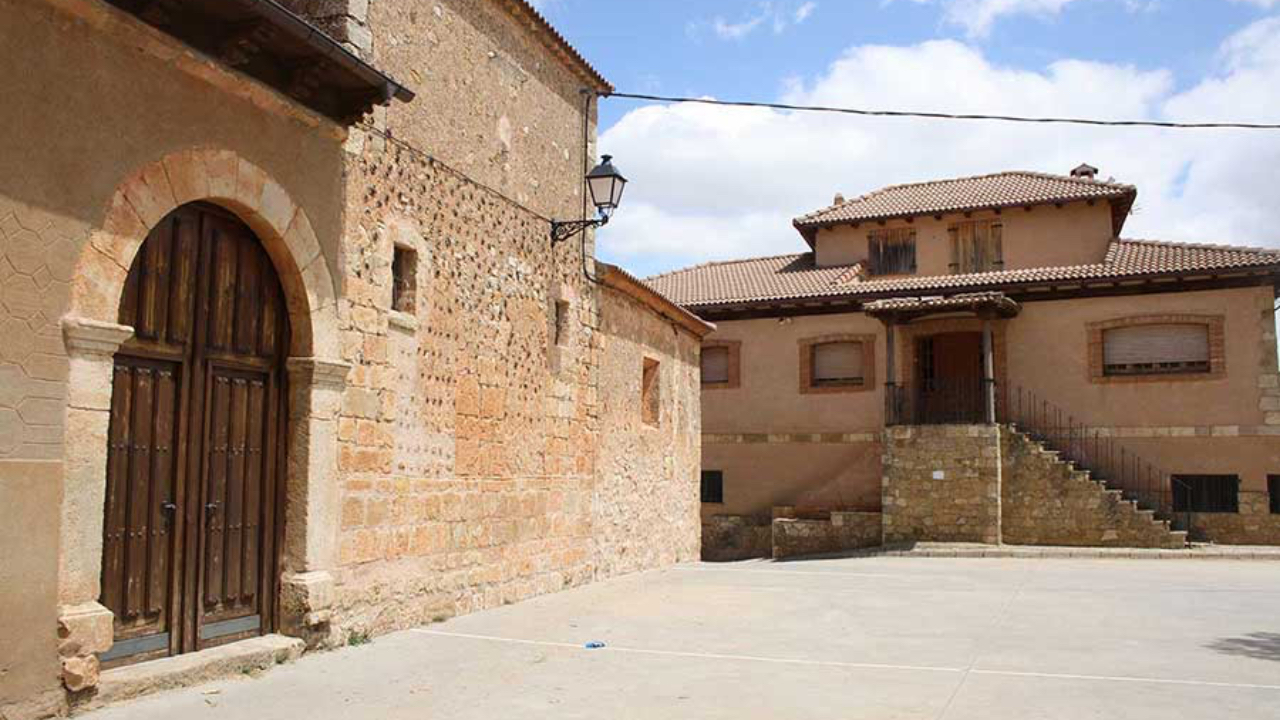 Arenillas (Soria) - Sociedad