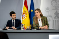 Los ministros Pablo Bustinduy y Sara Aagesen en Moncloa