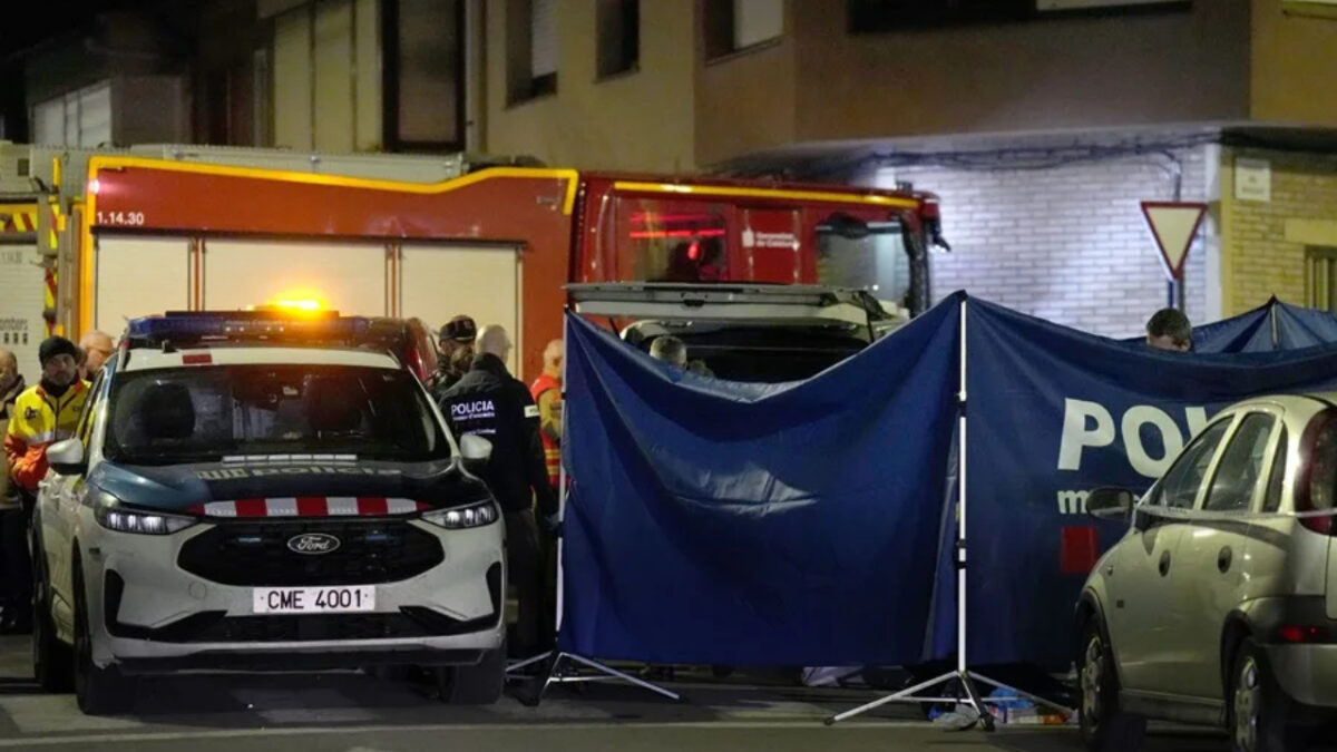 Muertos en el incendio de Manlleu - Sociedad