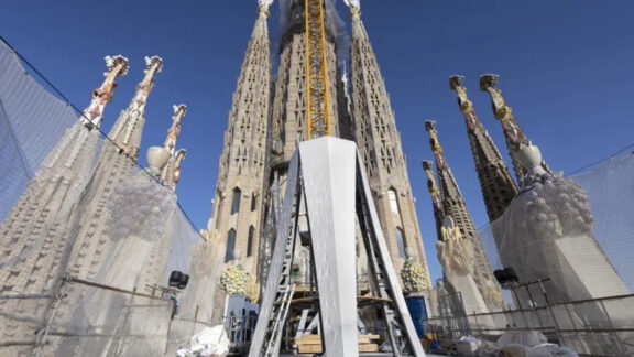 Obras de la Sagrada Familia - Sociedad