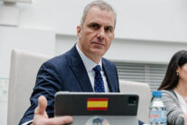 El dirigente de Vox Javier Ortega Smith en el Ayuntamiento de Madrid