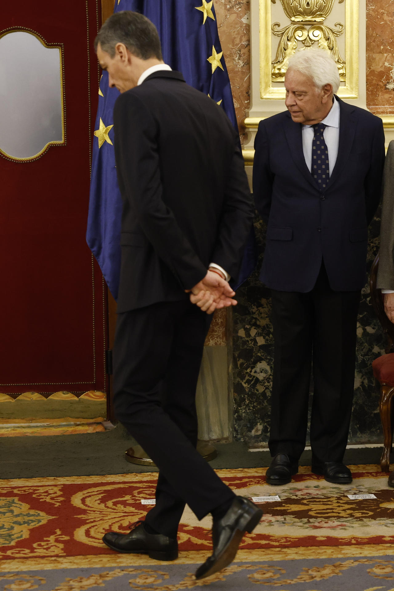 Pedro Sánchez y Felipe González en el Congreso de los Diputados