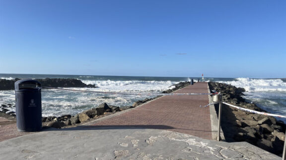 Tiempo en la Playa de Las Canteras - Sociedad